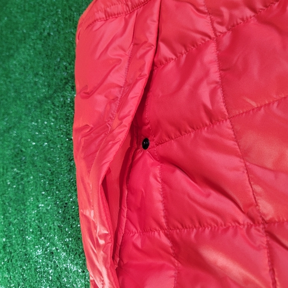 Nike Sportswear Synthetic Fill Down Vest Gilet Pockets Mens Size Medium Red New - Picture 7 of 9